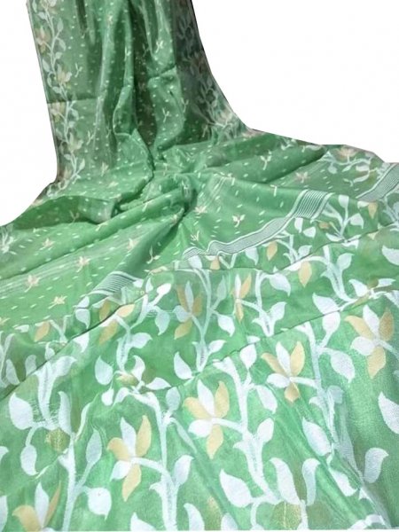 Green and white dhakai jamdani saree without blouse piece